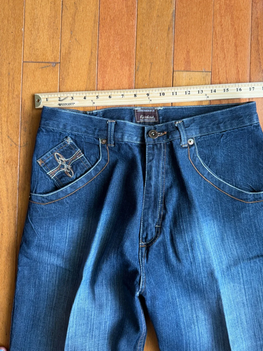 Knockout Medium Wash Jeans Men’s Size 34 Embroidered Pockets Hip Hop